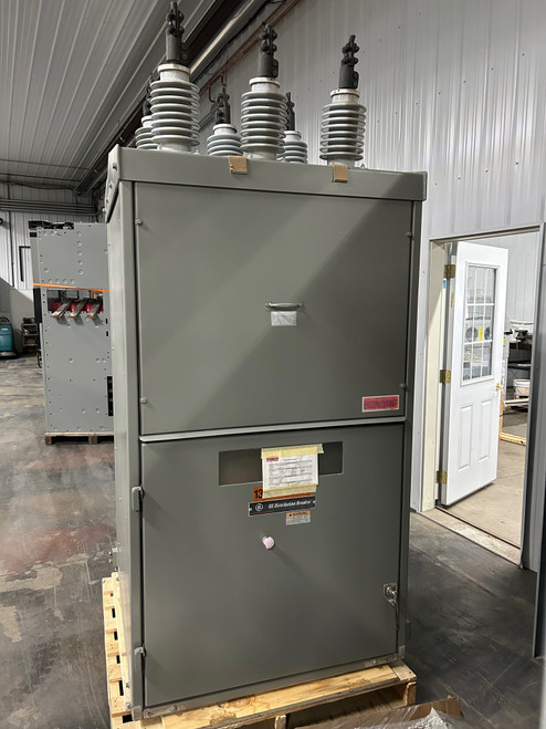 GE PVDB1-15.5-20-3 1200A 15KV Substation Distribution Breaker