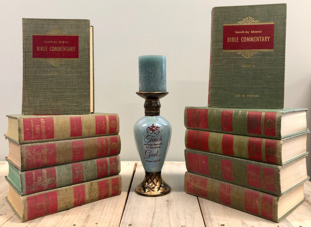 Cover and Spines image of SDA Bible Commentary (1-10) is a representative.