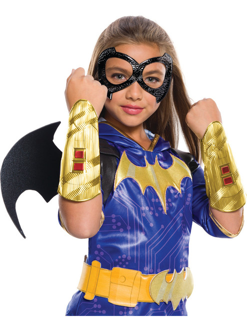 Girl's DC Super Hero Girls Batgirl Eye Mask And Guantlets Costume Accessory Kit