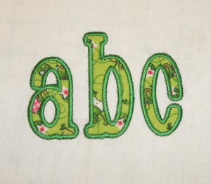 Chachie Applique Machine Embroidery Font