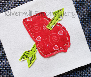 Raggy Applique Georgia With An Arrow Machine Embroidery Design