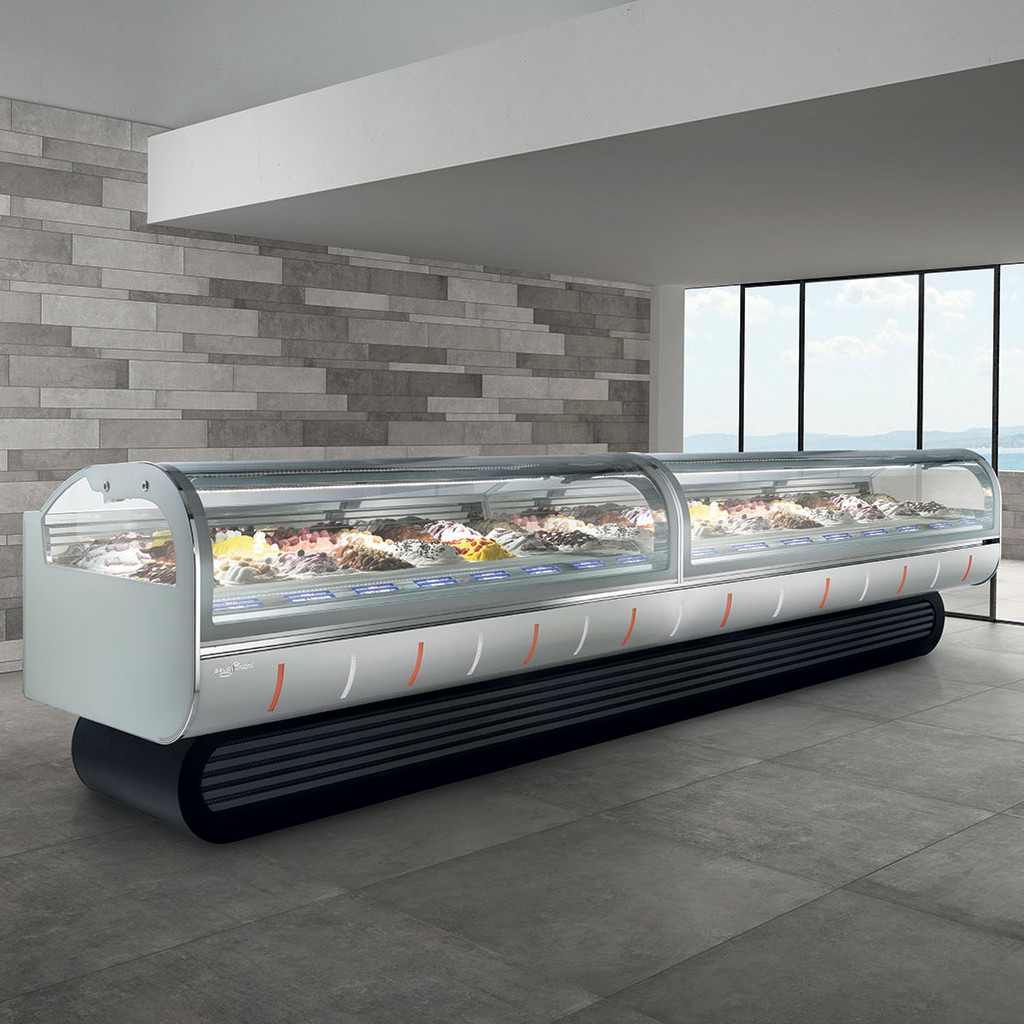 Linda | Gelato Showcase