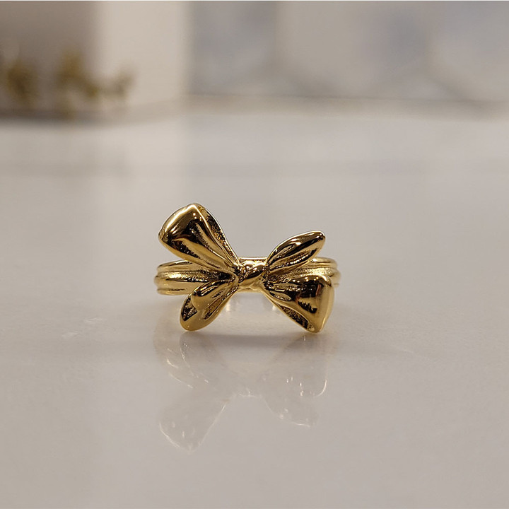 Bow Open Gold Ring