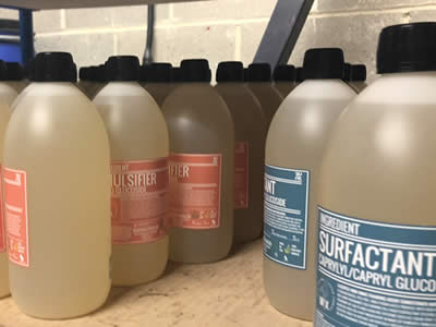 Cosmetic Ingredients to create skincare products from shower gel to moisture cream