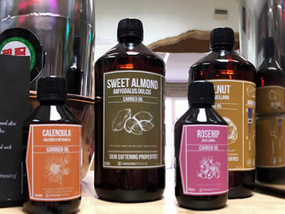 Sweet Almond Oil for Aromatherapy and Therapist Use