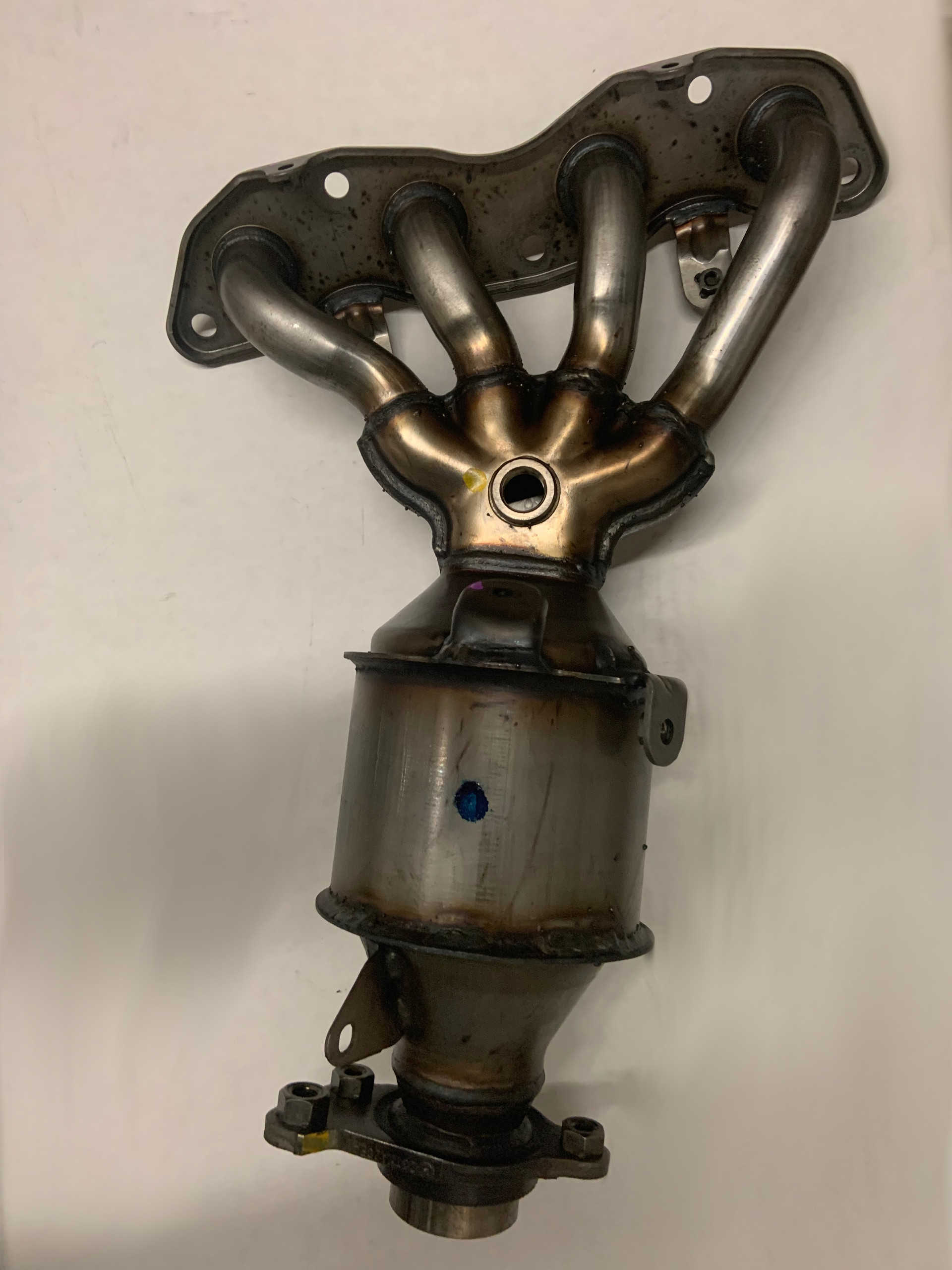 California Legal Direct Fit Catalytic Converter
