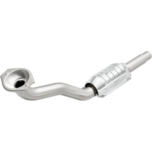 MagnaFlow 1985 Volkswagen Jetta 1.8L / 1985-1989 Volkswagen Golf 1.8L Standard Grade Federal / EPA Compliant Direct-Fit Catalytic Converter 22923