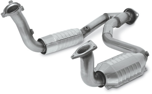 Magnaflow 49580 | CHEVROLET SSR | 5.3L/6L | Catalytic Converter-Direct Fit | OEM Grade EPA