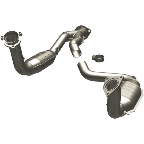 MagnaFlow 2003-2004 Chevrolet SSR 5.3L | 2005-2006 Chevrolet SSR 6.0L OEM Grade Federal / EPA Compliant Direct-Fit Catalytic Converter 49580