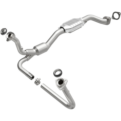 MagnaFlow 2001-2005 Chevrolet Blazer 4.3L OEM Grade Federal / EPA Compliant Direct-Fit Catalytic Converter 49897