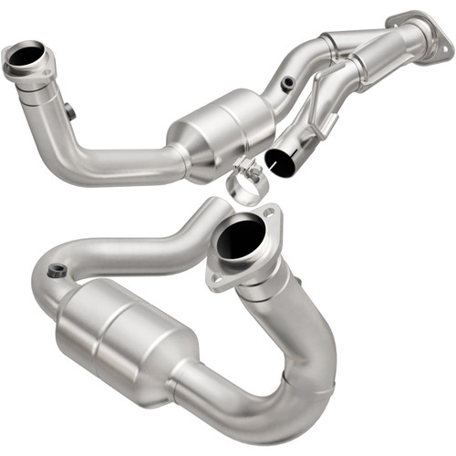 MagnaFlow HM Grade Federal / EPA Compliant Direct-Fit Catalytic Converter 24471