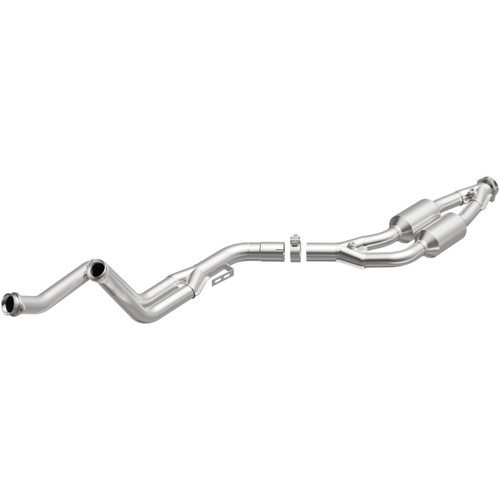 MagnaFlow 1994-1997 Mercedes-Benz C280 2.8L / 1995-1996 Mercedes-Benz C36 AMG 3.6L HM Grade Federal / EPA Compliant Direct-Fit Catalytic Converter 23580