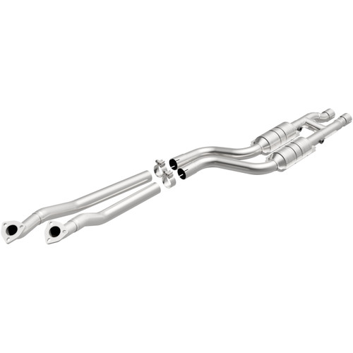 MagnaFlow 1997-1998 BMW 528i 2.8L HM Grade Federal / EPA Compliant Direct-Fit Catalytic Converter 24022