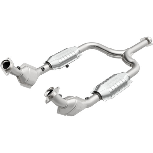 MagnaFlow 2001-2004 Ford Mustang 3.8L / 2004 Ford Mustang 3.9L California Grade CARB Compliant Direct-Fit Catalytic Converter 454007