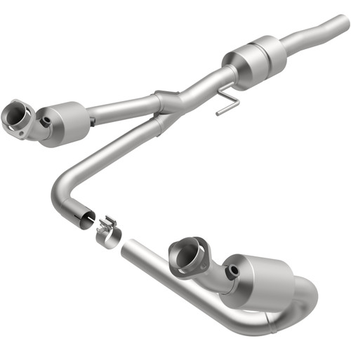 MagnaFlow 2002-2003 Dodge Durango 5.9L California Grade CARB Compliant Direct-Fit Catalytic Converter 458048