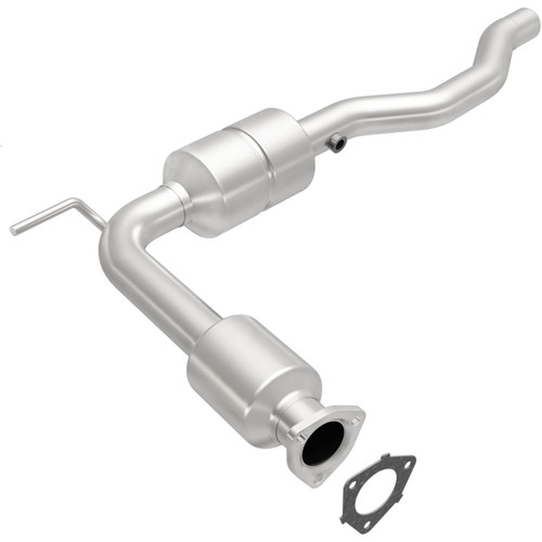 MagnaFlow 1997-2003 Volkswagen EuroVan 2.8L OEM Grade Federal / EPA Compliant Direct-Fit Catalytic Converter 51342