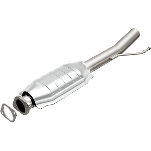 MagnaFlow 2005 Ford Escape 3.0L / 2005 Mazda Tribute 3.0L California Grade CARB Compliant Direct-Fit Catalytic Converter 457010
