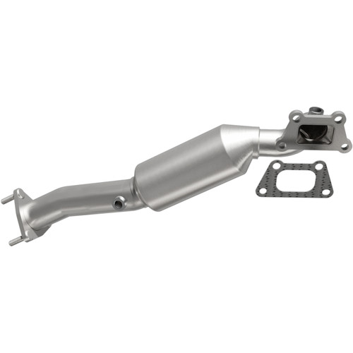 MagnaFlow 2015-2016 Chevrolet Colorado 3.6L | 2015-2016 GMC Canyon 3.6L OEM Grade Federal / EPA Compliant Direct-Fit Catalytic Converter 52610