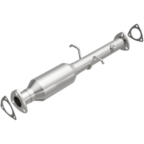 Magnaflow 4481226 | Chevrolet/GMC/Isuzu | 2.2L | RWD | Direct-Fit California Legal Catalytic Converter OBDII | EO D-193-139