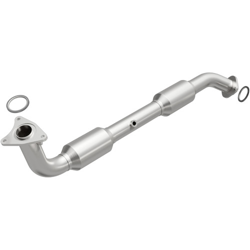 MagnaFlow 2013-2020 Lexus LX570 5.7L / 2013-2020 Toyota Land Cruiser 5.7L OEM Grade Federal / EPA Compliant Direct-Fit Catalytic Converter 52633