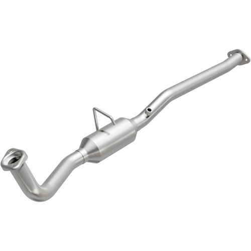 MagnaFlow 1996 Suzuki Swift 1.3L | 1996 Geo Metro 1.3L California Grade CARB Compliant Direct-Fit Catalytic Converter 4481167