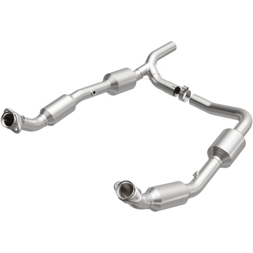 MagnaFlow 2007-2008 Ford E-150 4.6L / 2007-2008 Ford E-250 4.6L California Grade CARB Compliant Direct-Fit Catalytic Converter 5582640