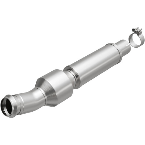 MagnaFlow OEM Grade Federal / EPA Compliant Direct-Fit Catalytic Converter 21-737