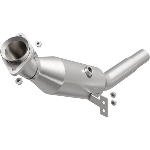 MagnaFlow 2015-2017 Mercedes-Benz E400 3.0L OEM Grade Federal / EPA Compliant Direct-Fit Catalytic Converter 52997