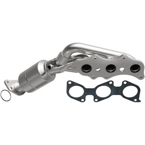 MagnaFlow 2010-2012 Toyota 4Runner 4.0L | 2010-2011 Toyota FJ Cruiser 4.0L California Grade CARB Compliant Direct-Fit Manifold Catalytic Converter 5481198