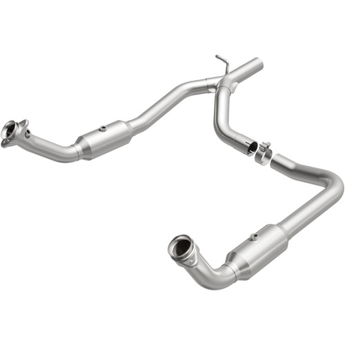 MagnaFlow 2009-2014 Ford E-150 4.6L | 2009-2014 Ford E-250 4.6L California Grade CARB Compliant Direct-Fit Catalytic Converter 5551153