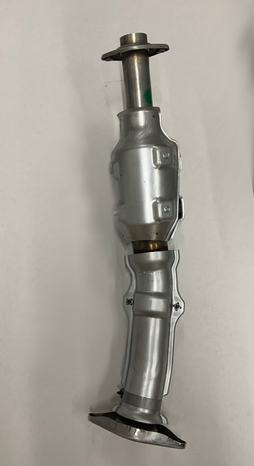 California Legal Direct Fit Catalytic Converter
