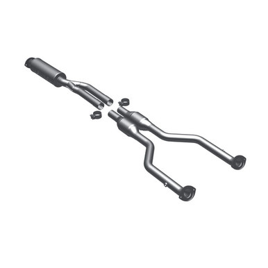 Magnaflow 23927 LEXUS IS250/IS350 2.5L/3.5L RWD Catalytic