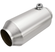 Magnaflow 551036 | 2.50in. Universal California Legal Catalytic Converter | EO D-193-133