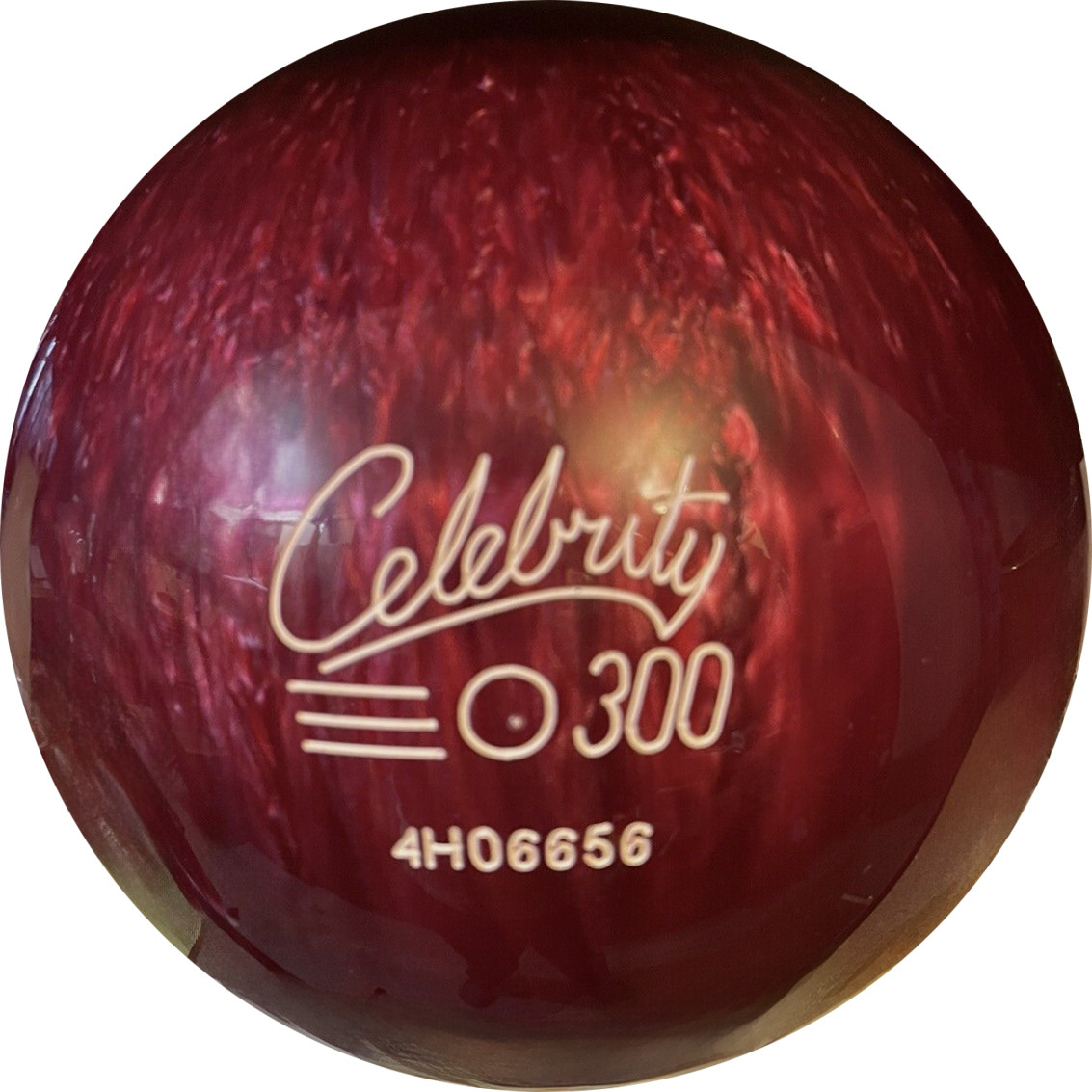 Columbia 300 Celebrity 300 Saga Cherry Bowling Ball - 123Bowl