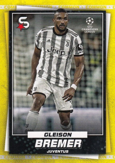 #085 Gleison Bremer (Juventus) - YELLOW PARALLEL (COMMON - IMAGE VARIATION) - Topps Superstars 2022/23