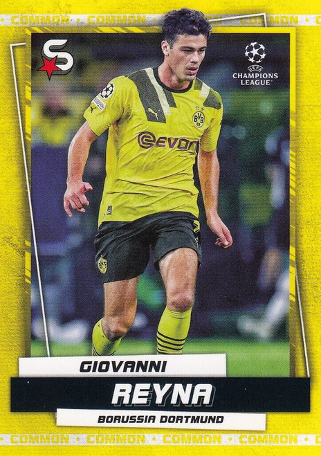#108 Giovanni Reyna (Borussia Dortmund) - YELLOW PARALLEL (COMMON - IMAGE VARIATION) - Topps Superstars 2022/23