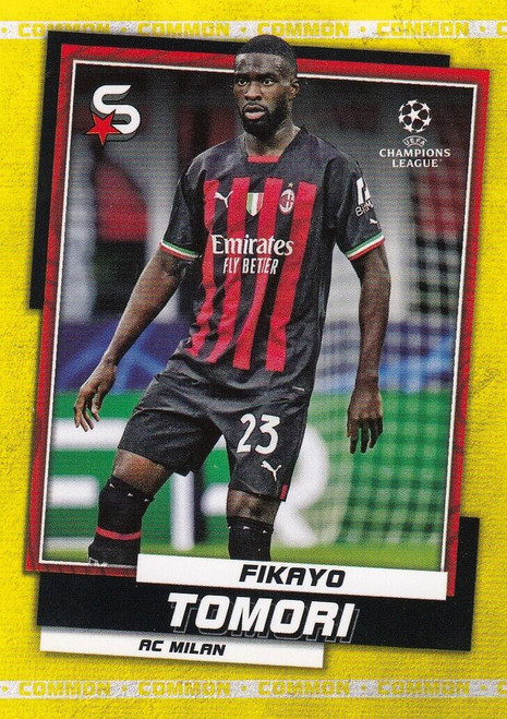 #069 Fikayo Tomori (AC Milan) - YELLOW PARALLEL (COMMON - IMAGE VARIATION) - Topps Superstars 2022/23