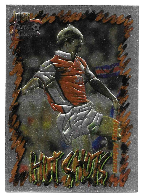 HS8 - Tony Adams - HOT SHOTS CHROME EMBOSSED - Futera Arsenal 1999