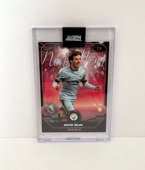 NEW YEAR - #1225 David Silva (Manchester City) - RED PARALLEL 3/5 - Topps Total Football 2025/26