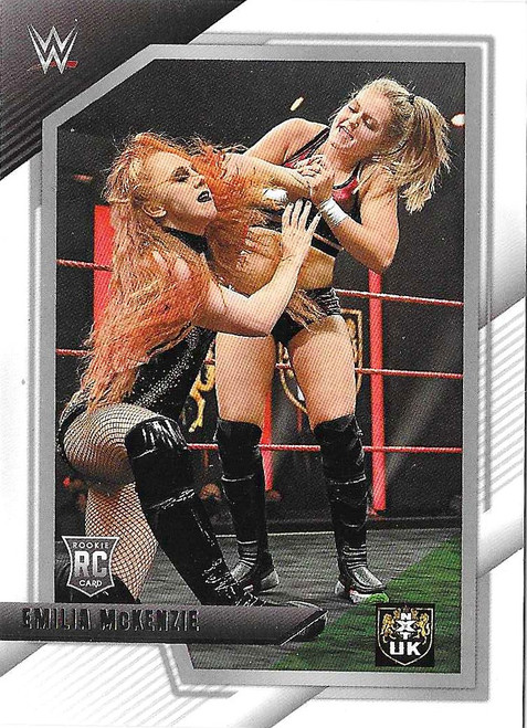 #032 Emilia McKenzie - Panini WWE NXT 2.0 2022