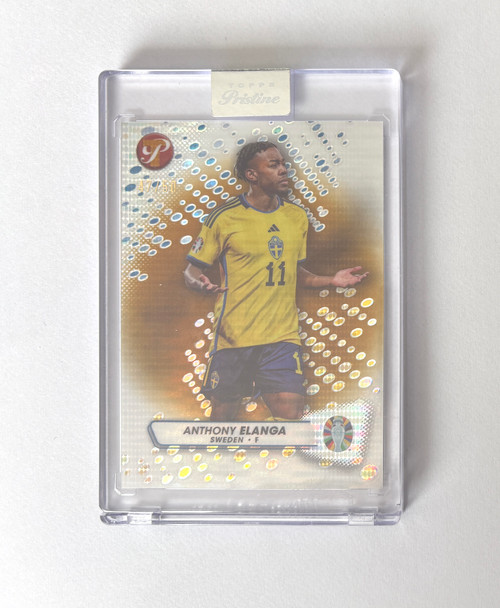 #77 Anthony Elanga (Sweden) - GOLD PRISTINE PARALLEL 47/50 - Topps Pristine Road to Euro 2024