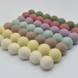 2.5cm Felt Balls 2.5cm Felt Balls
