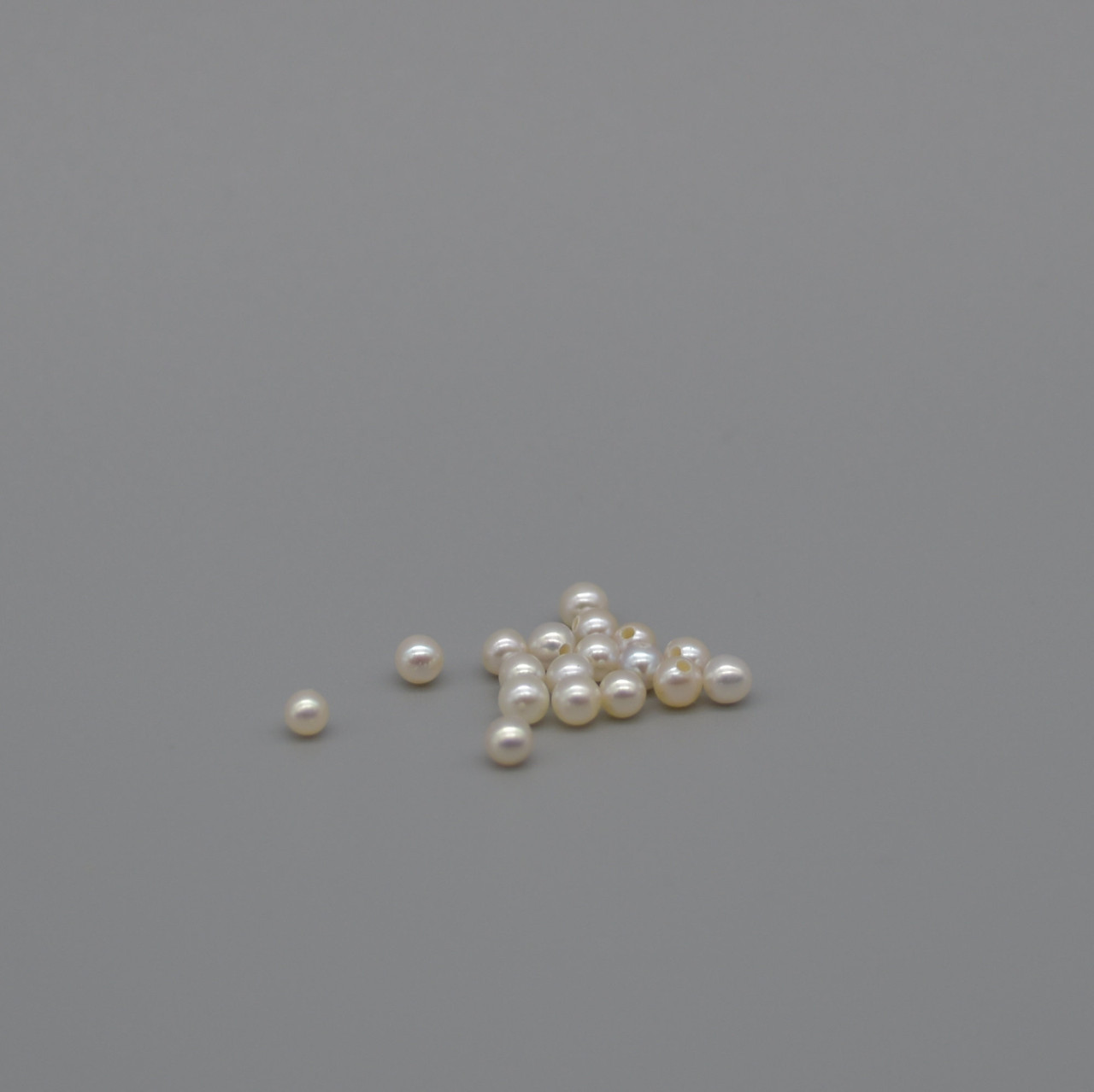 Half Pearl Cabochon -  UK