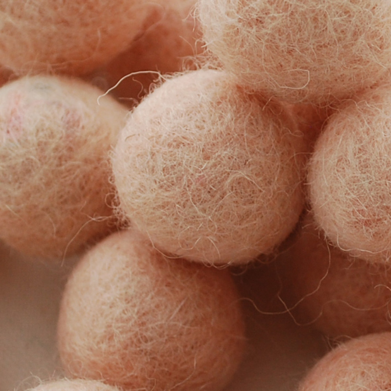 100% Wool Felt Balls 10 Count 3cm Pastel Pink 