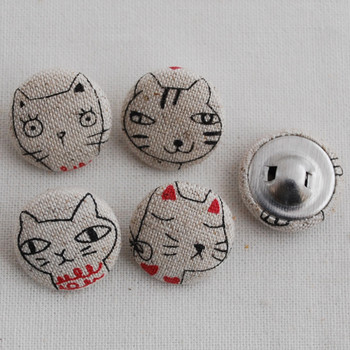 100 Cotton Linen Blend Fabric Covered Button - Kawaii Cute Cat - 2cm