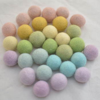 100% Wool Felt Balls - 30 Count - 2.5cm - Light Pastel Rainbow Colours