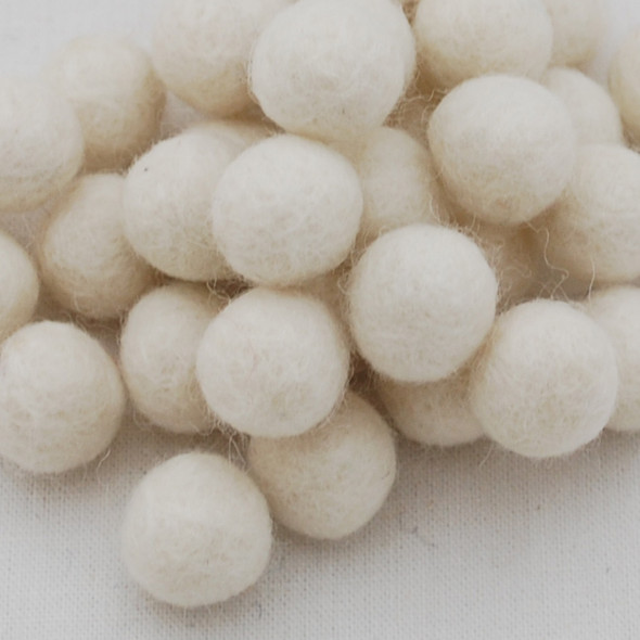 100% Wool Felt Balls - 1.5cm - Ivory White - 25 Count / 100 Count