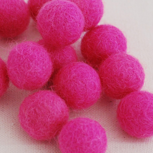 100% Wool Felt Balls - 1.5cm - Hot Pink - 25 Count / 100 Count