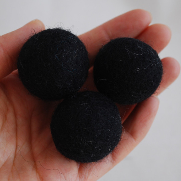 100% Wool Felt Balls - 10 Count - 3cm - Black