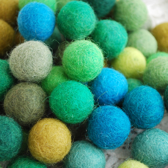 100% Wool Felt Balls - 100 Count - 2cm - Green Colours